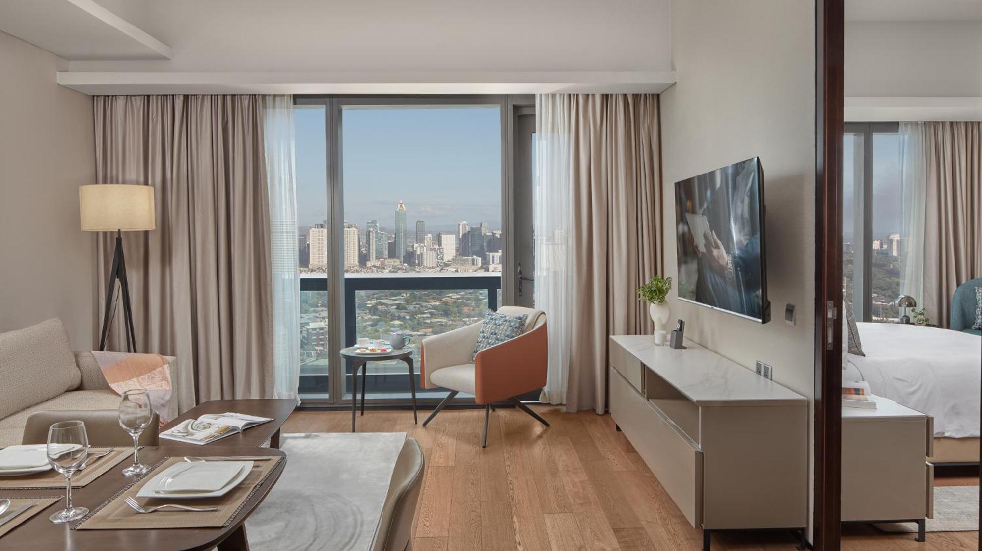 Отель Oakwood Makati Avenue Макати Экстерьер фото