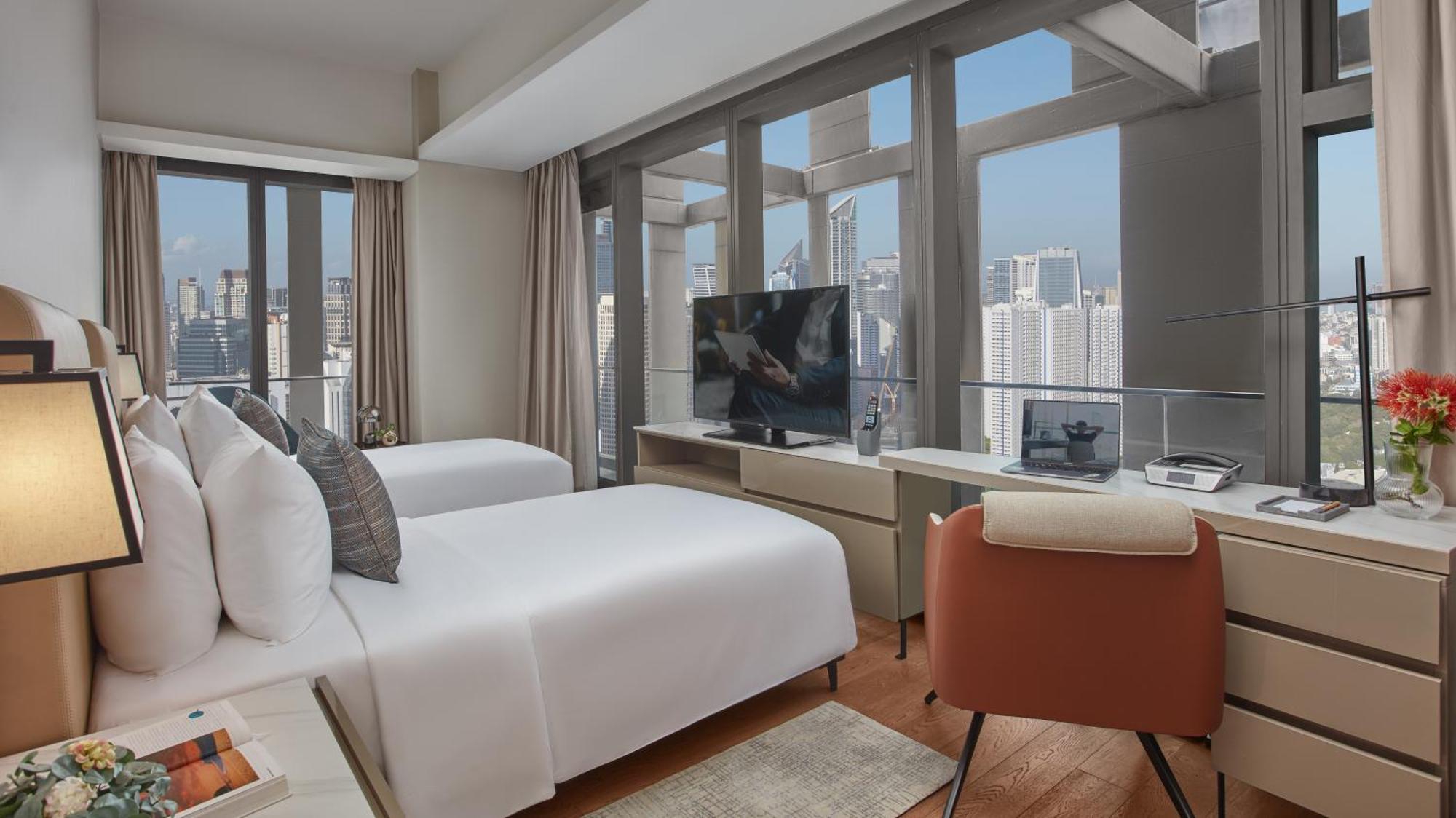 Отель Oakwood Makati Avenue Макати Экстерьер фото